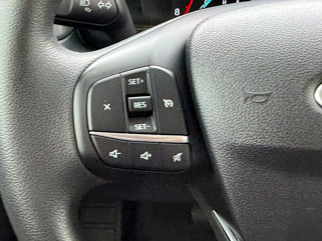 Used 2023 White Ford XLT image 15