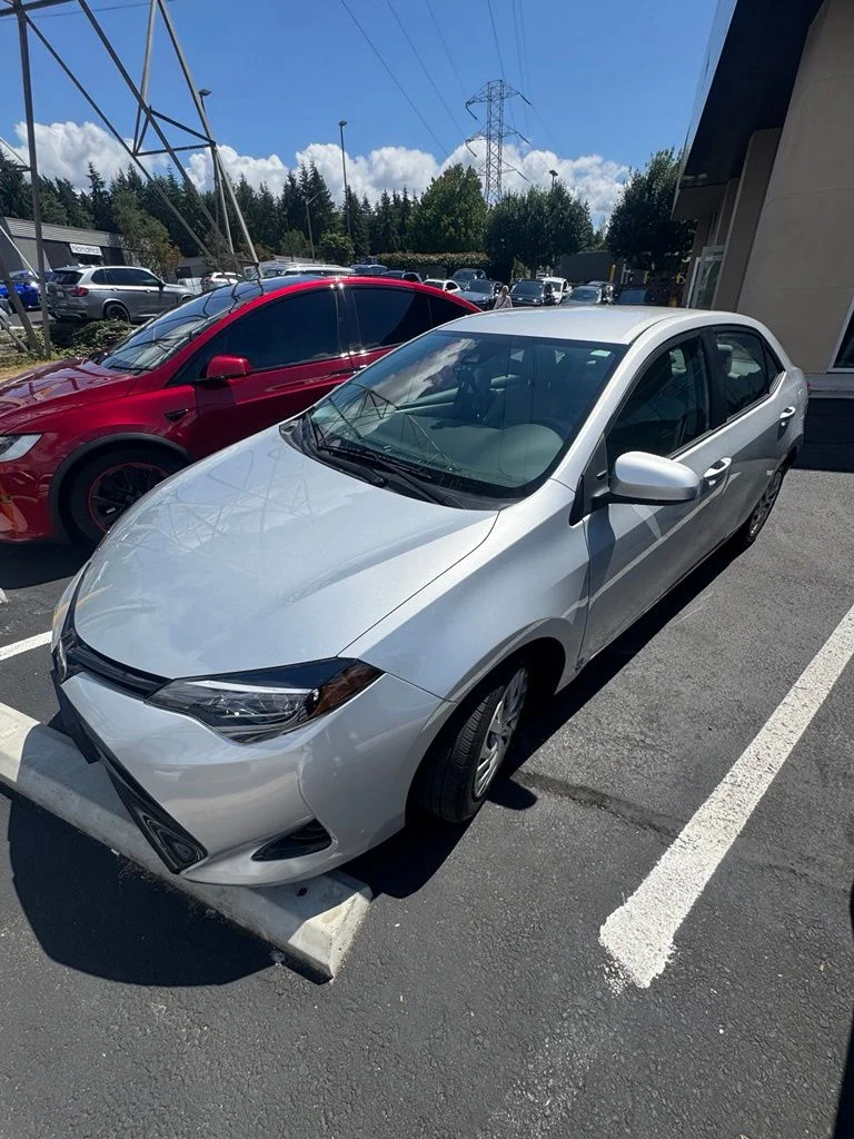 Used 2017 Silver Toyota LE image 2