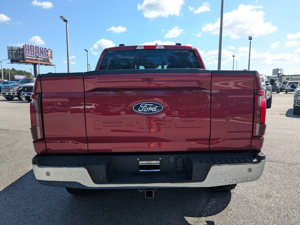 Used 2025 Red Ford Lariat image 5