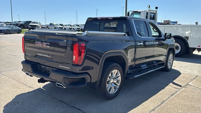 Used 2024 Silver GMC Denali image 16