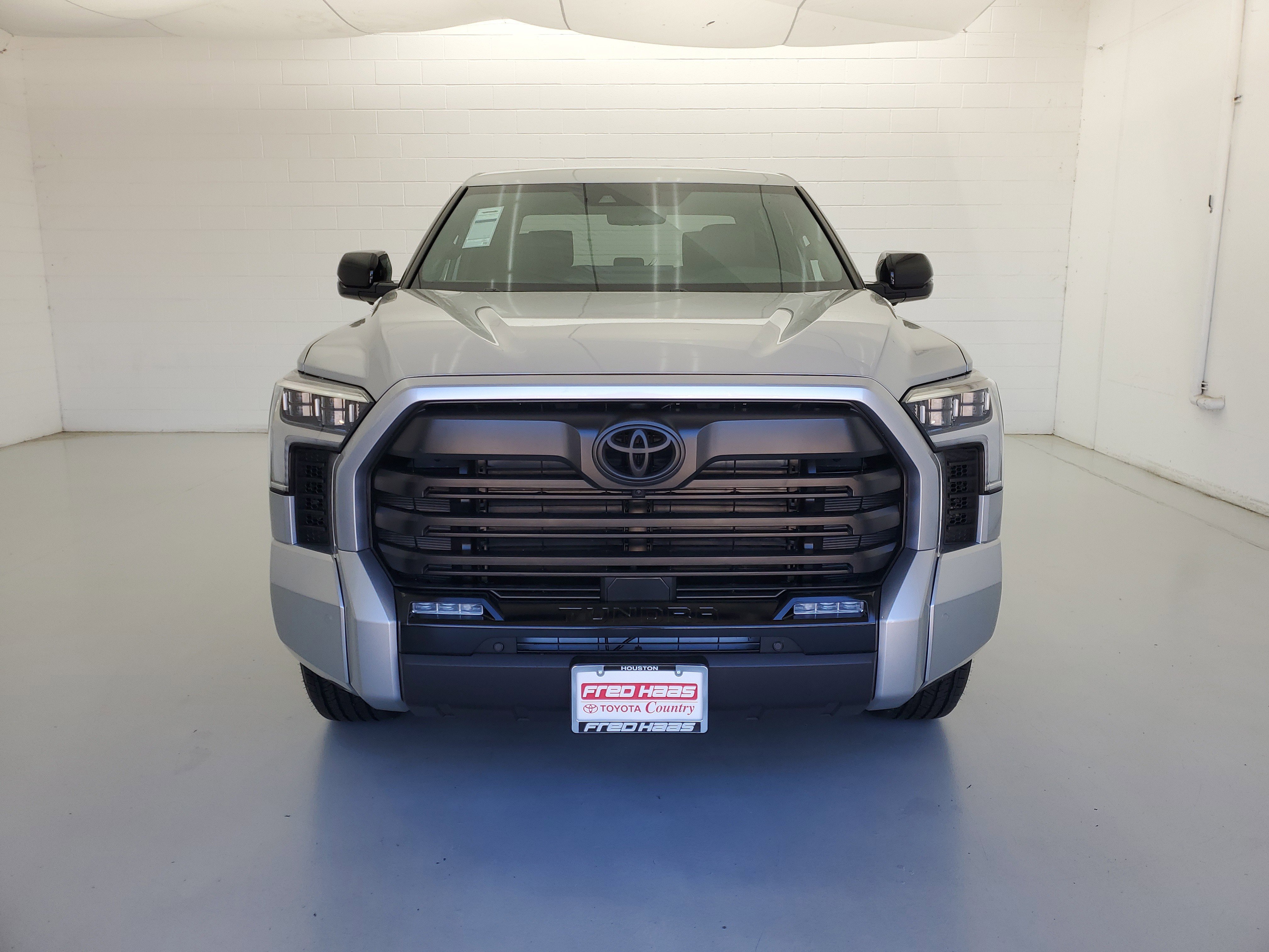 New 2026 Celestial Silver Metallic Toyota Tundra Limited image 3