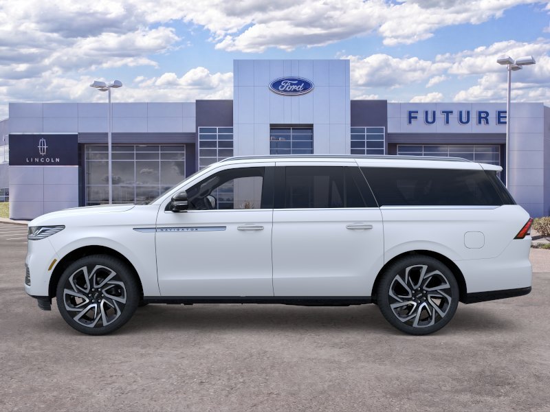 New 2026 Pristine White Metallic Tri-Coat Lincoln Reserve L image 32