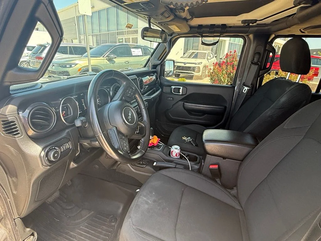 Used 2022 Granite Crystal Metallic Clearcoat Jeep Unlimited Sport Altitude image 10