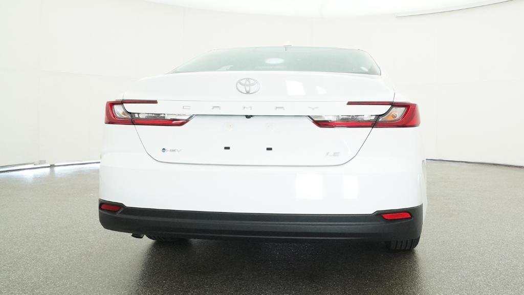 New 2026 Ice Cap Toyota LE image 18
