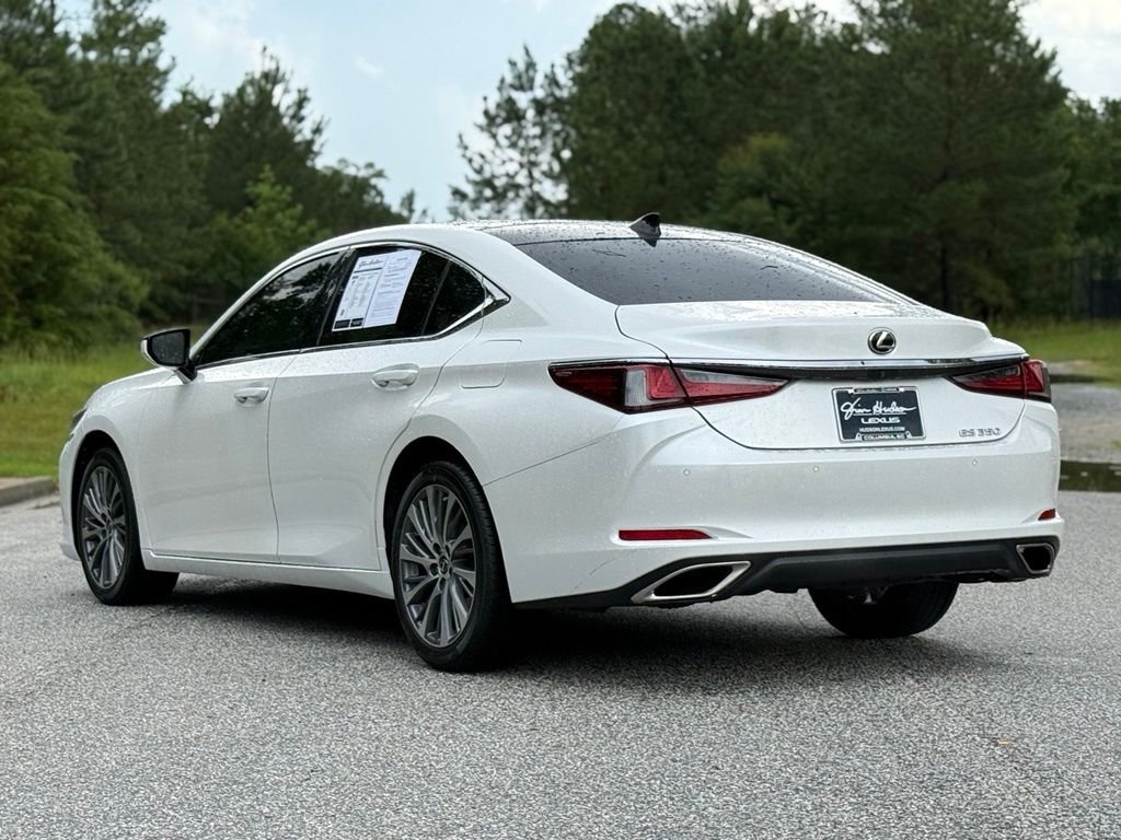 Used 2019 White Lexus 350 image 11