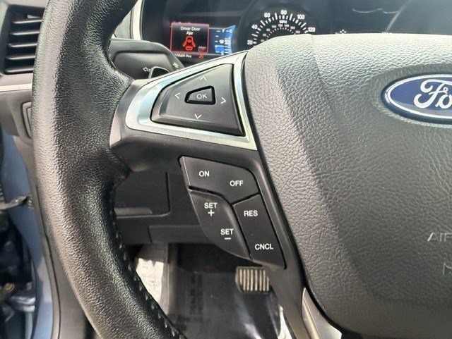 Used 2018 Blue Metallic Ford SEL image 12