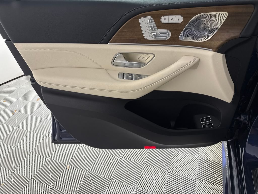 2024 Mercedes-Benz GLE GLE450E - Photo 9