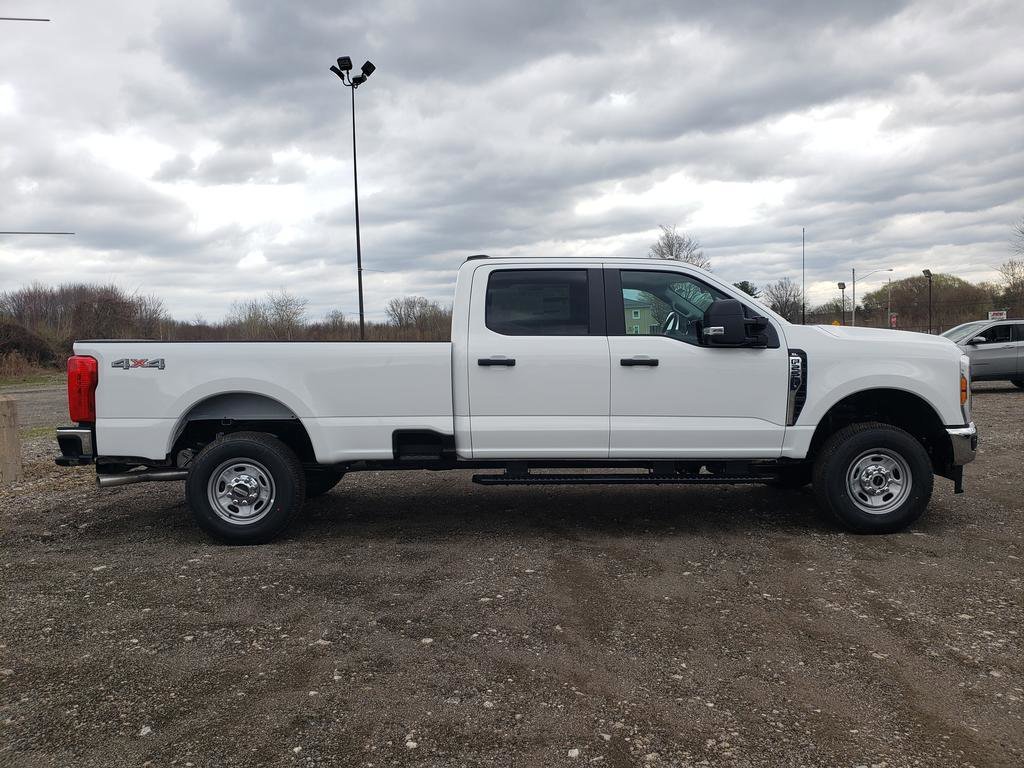 New 2026 Oxford White Ford F-250® XL image 2