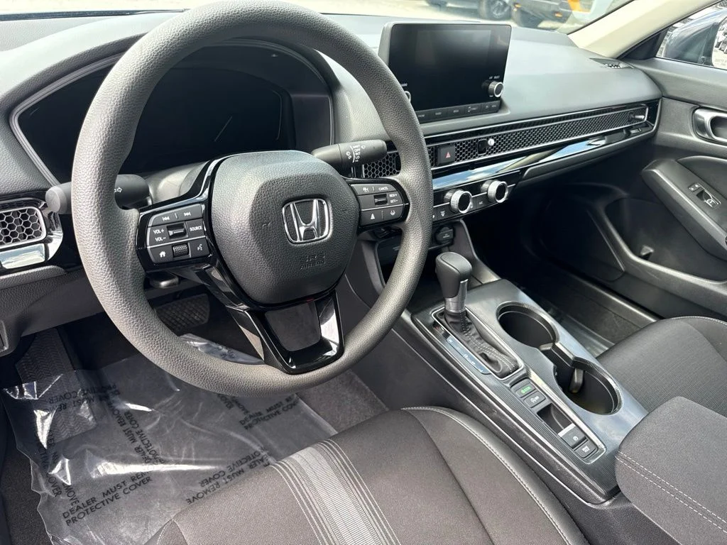 Used 2026 Black Honda LX image 4