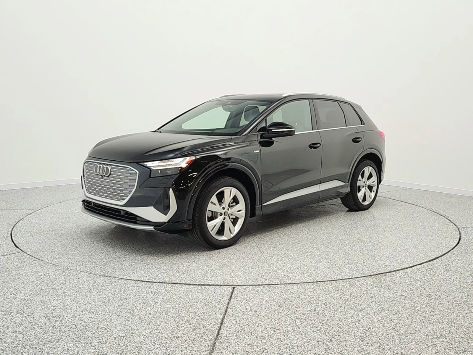 2023 Audi Q4 e-tron 50 Prestige quattro's photo