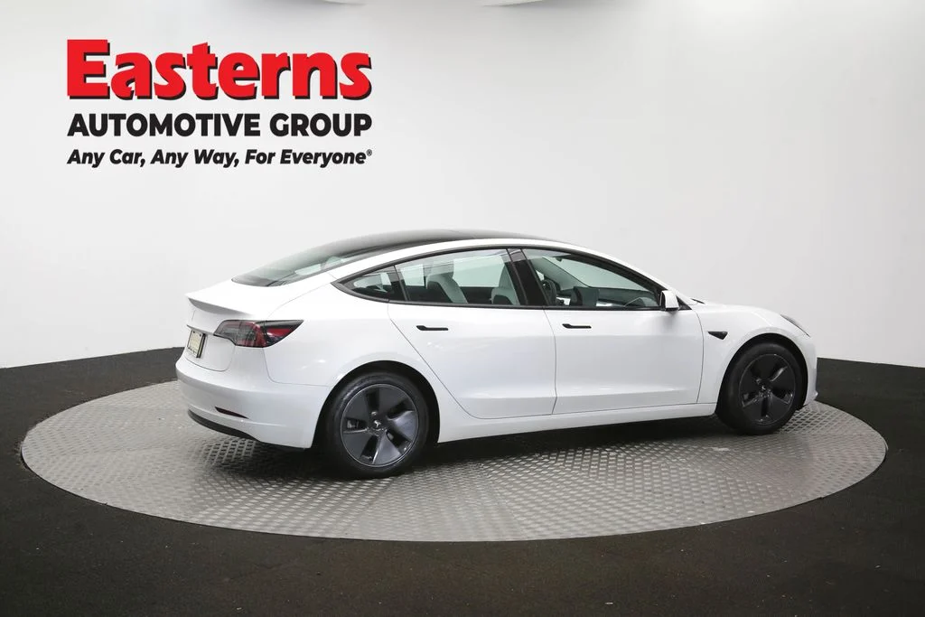 Used 2023 White Tesla Base image 38