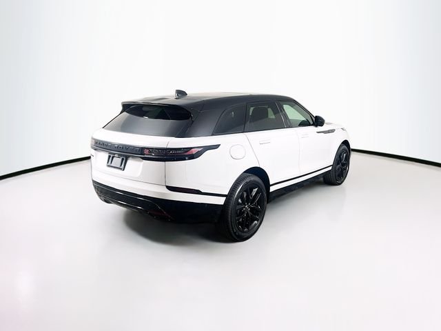 Certified Used 2026 Fuji White Land Rover Dynamic SE image 7