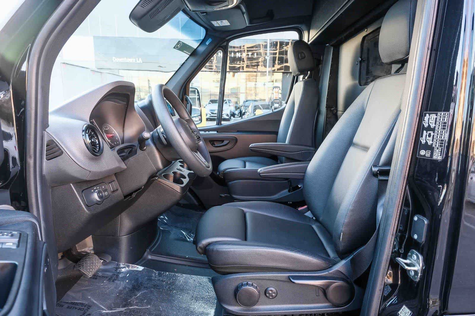 Used 2024 Jet Black Mercedes-Benz Cargo 170 WB image 21
