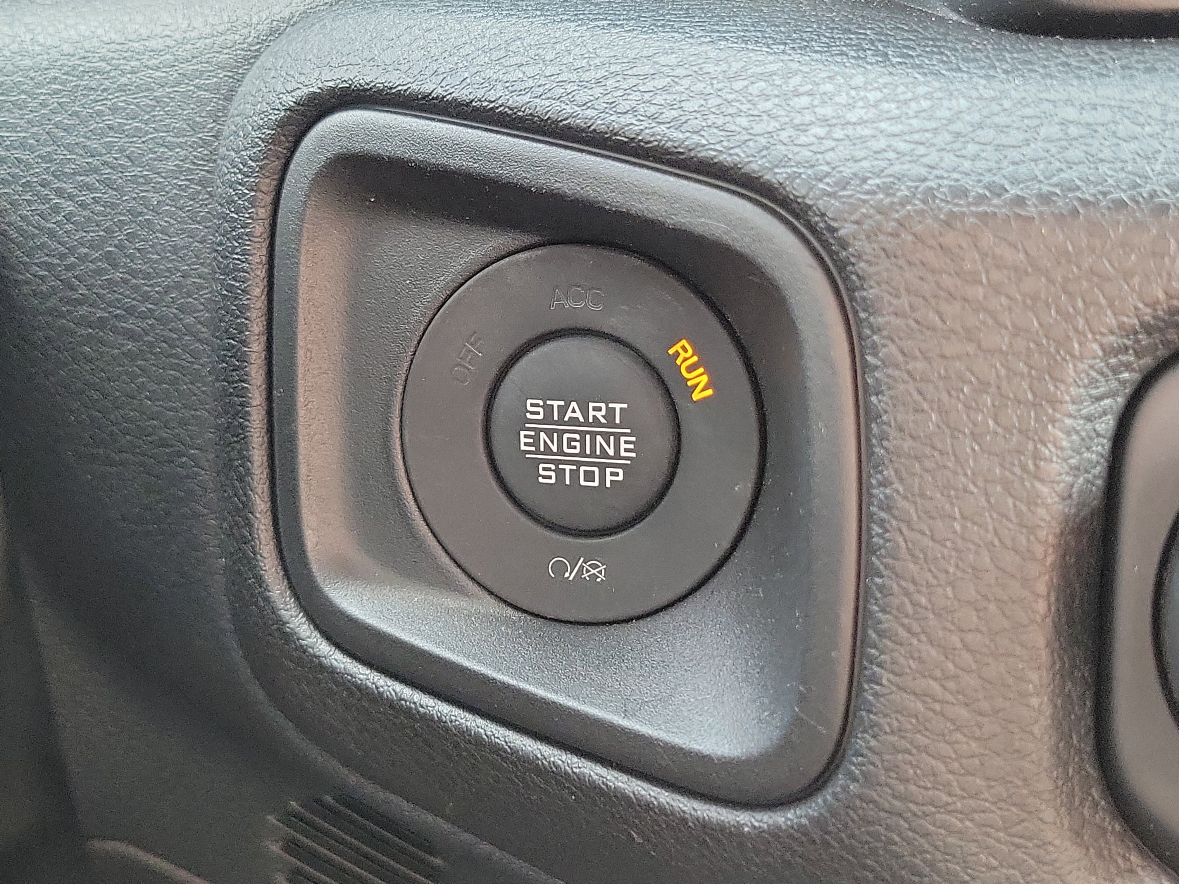 Used 2024 Firecracker Red Clearcoat Jeep Sport image 30