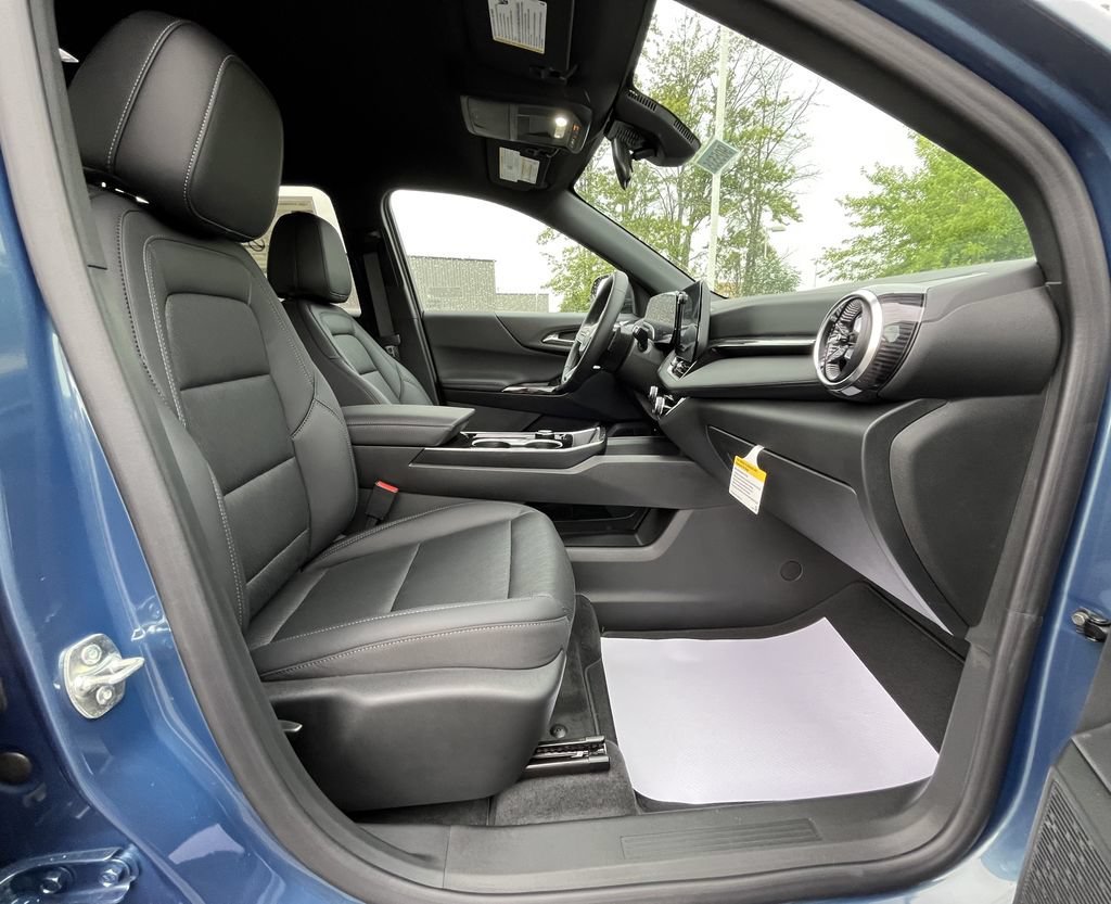 2026 Chevrolet Equinox LT - Photo 19