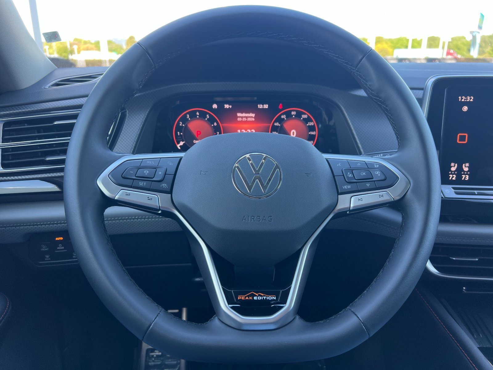 New 2026 Opal White Pearl Volkswagen 2.0T Peak Edition image 23