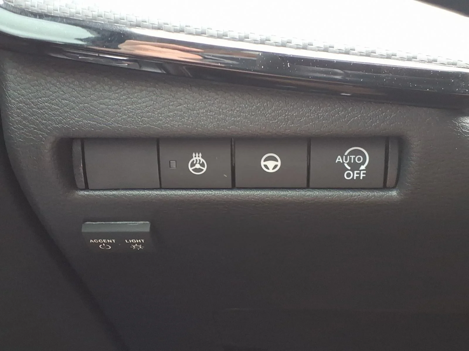 2026 Nissan Kicks SR White at Robbins Nissan