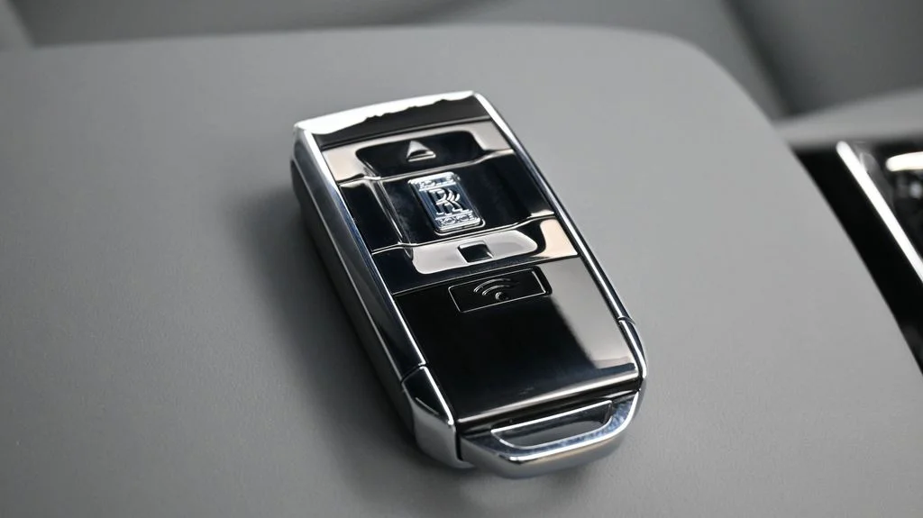 New 2027 Gray Rolls-Royce  image 15