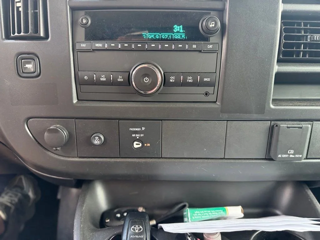 Used 2024 Summit White Chevrolet WT image 34