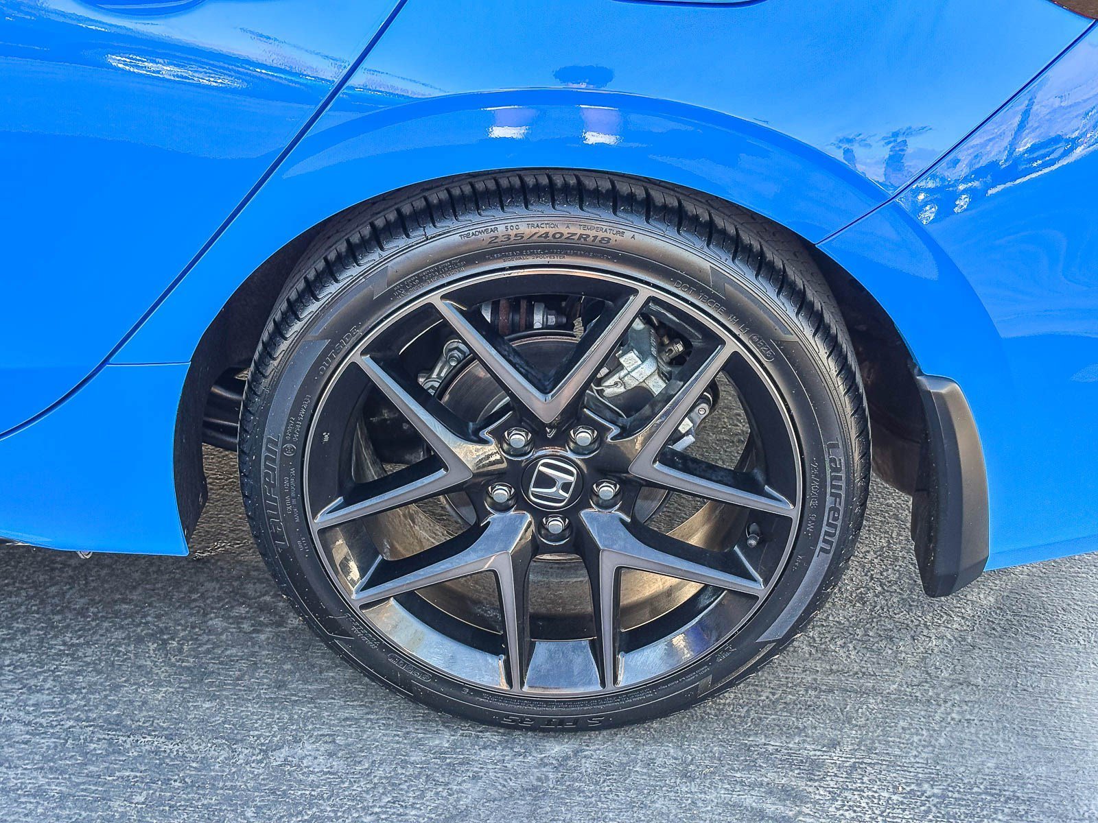 Used 2024 Boost Blue Pearl Honda 1.5T SP TRG image 11