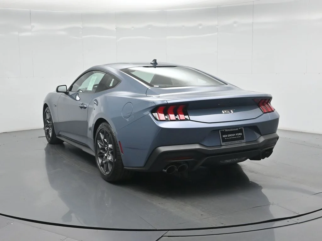 New 2026 Vapor Blue Metallic Ford GT Premium image 22
