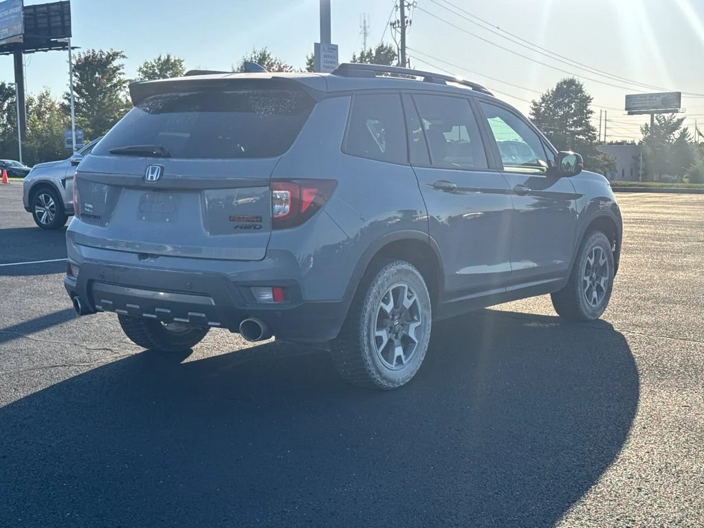 Used 2023 Gray Honda TrailSport image 4