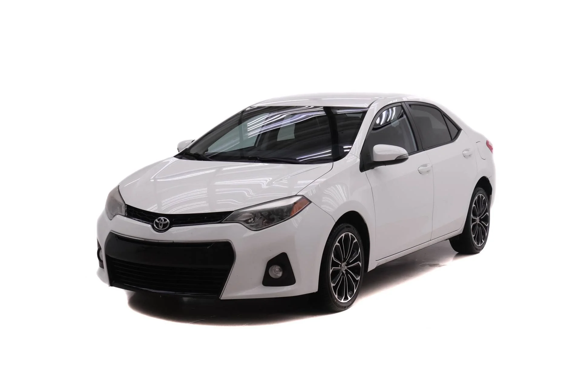 2016 Toyota Corolla's photo