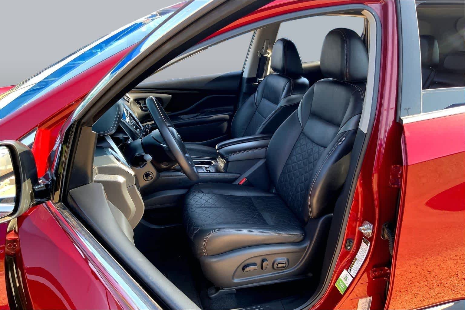 Used 2022 Scarlet Ember Tintcoat Nissan Platinum image 8