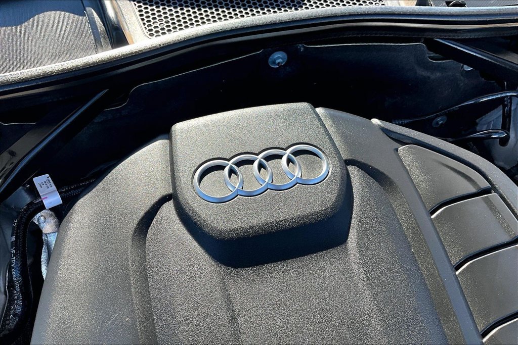 Used 2018 White Audi 2.0T Premium Plus image 34
