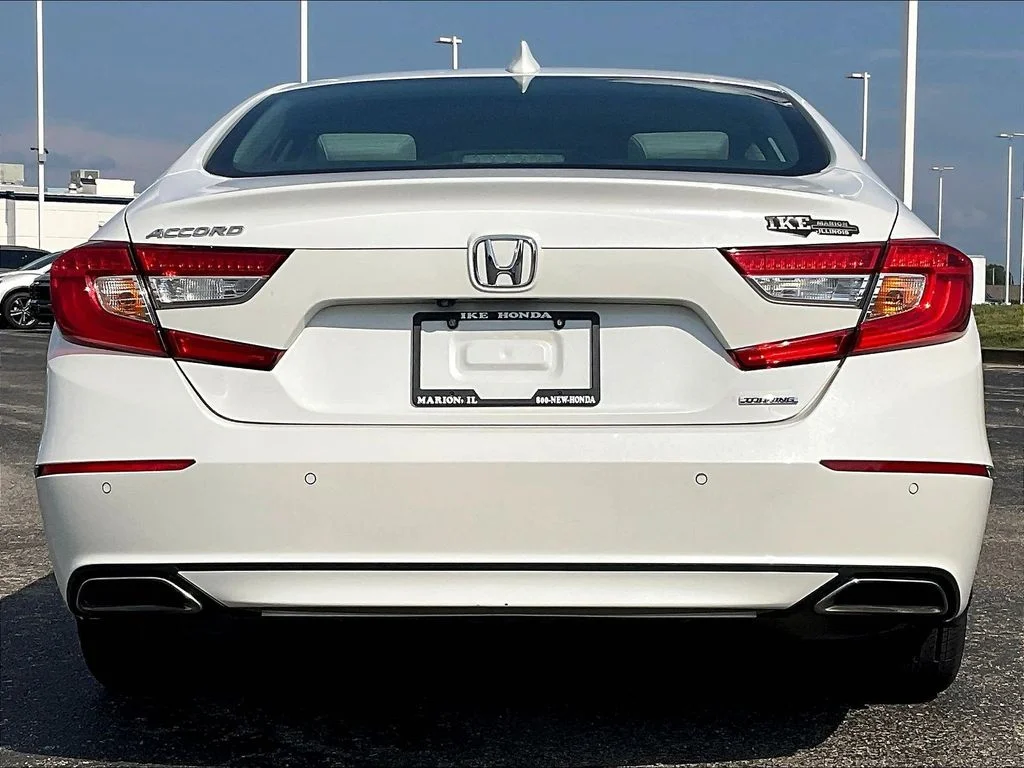2018 Honda Accord Touring - Photo 3