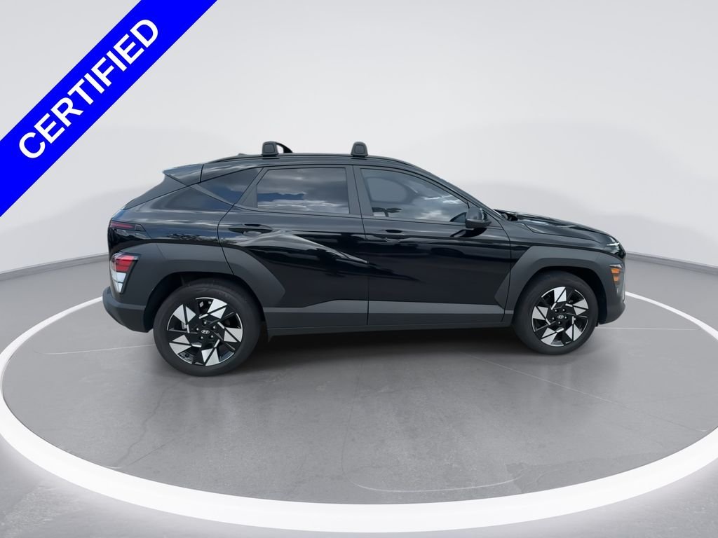 Certified Used 2025 Abyss Black Hyundai SEL image 9