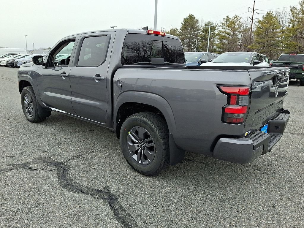 2026 Nissan Frontier — photo 3