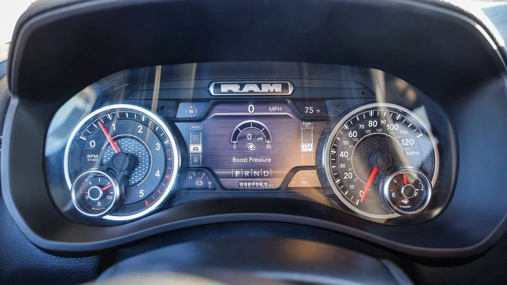 Used 2024 White Ram Laramie image 27
