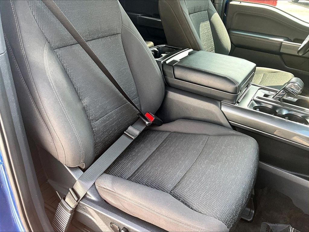 Used 2022 Blue Ford XLT image 11