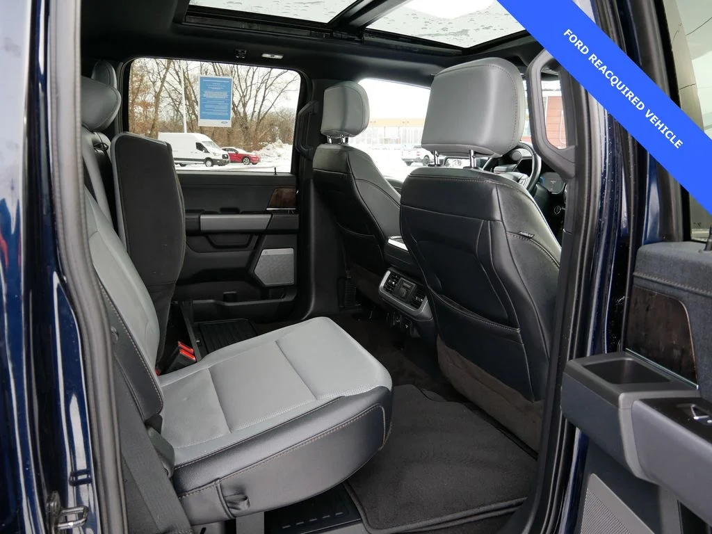 Used 2022 Blue Ford Lariat image 9