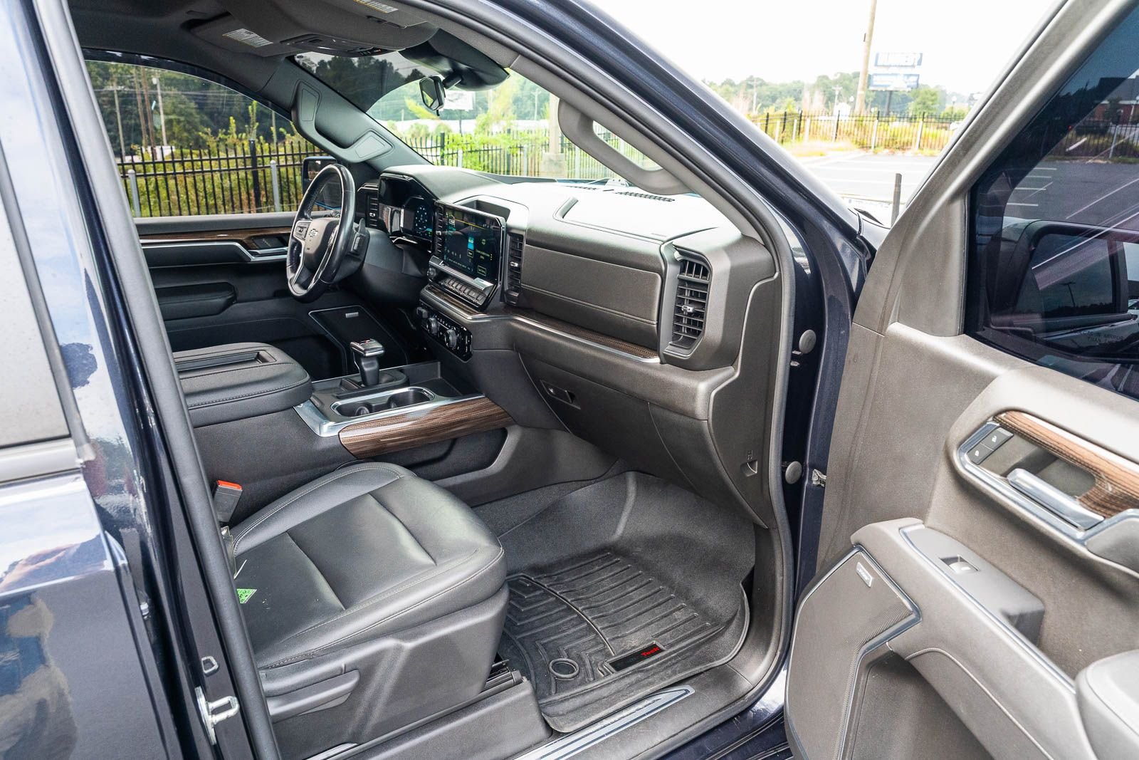 Used 2022 Gray Chevrolet RST image 13