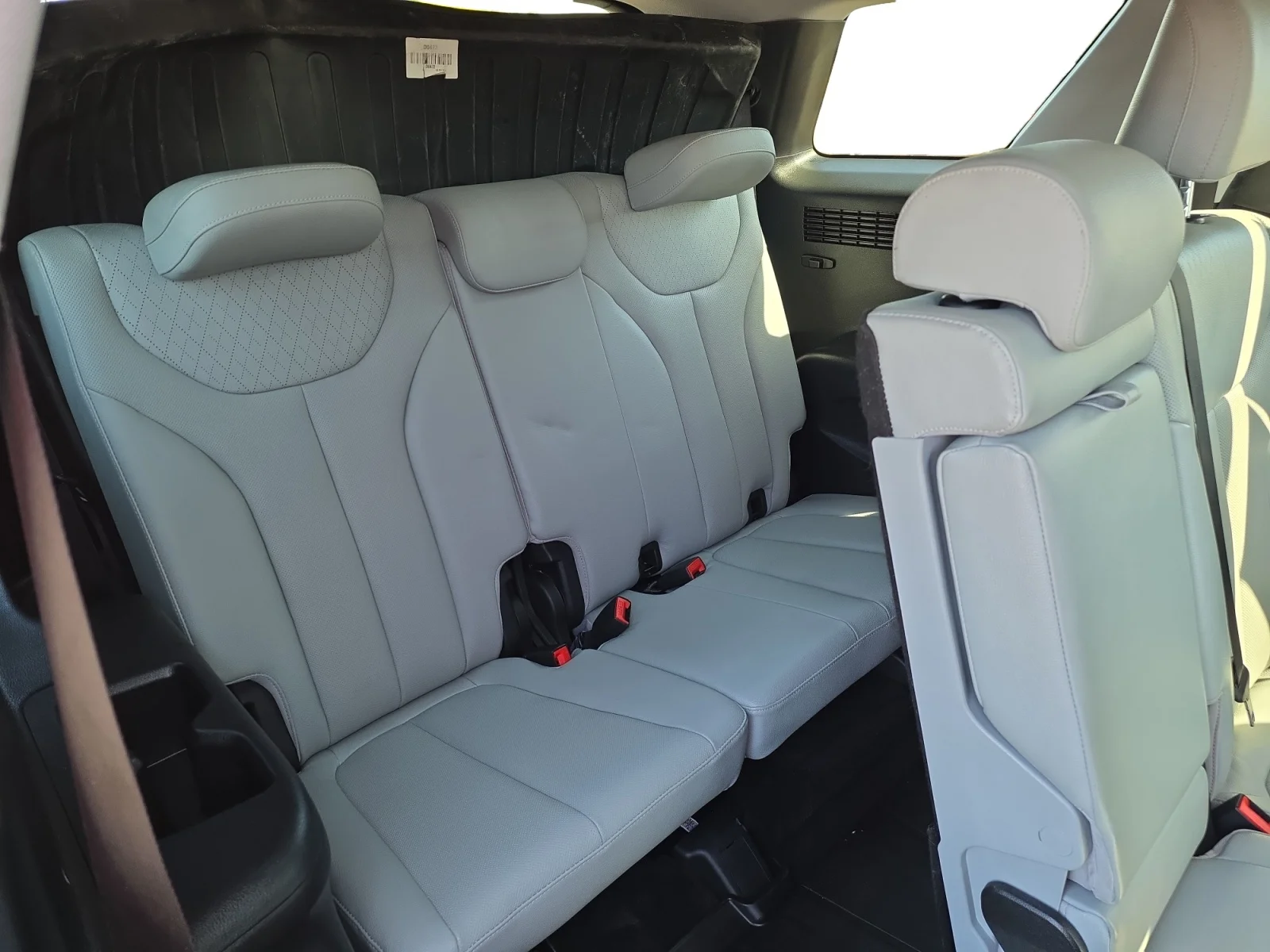 Used 2021 Moonlight Cloud Hyundai SEL image 14