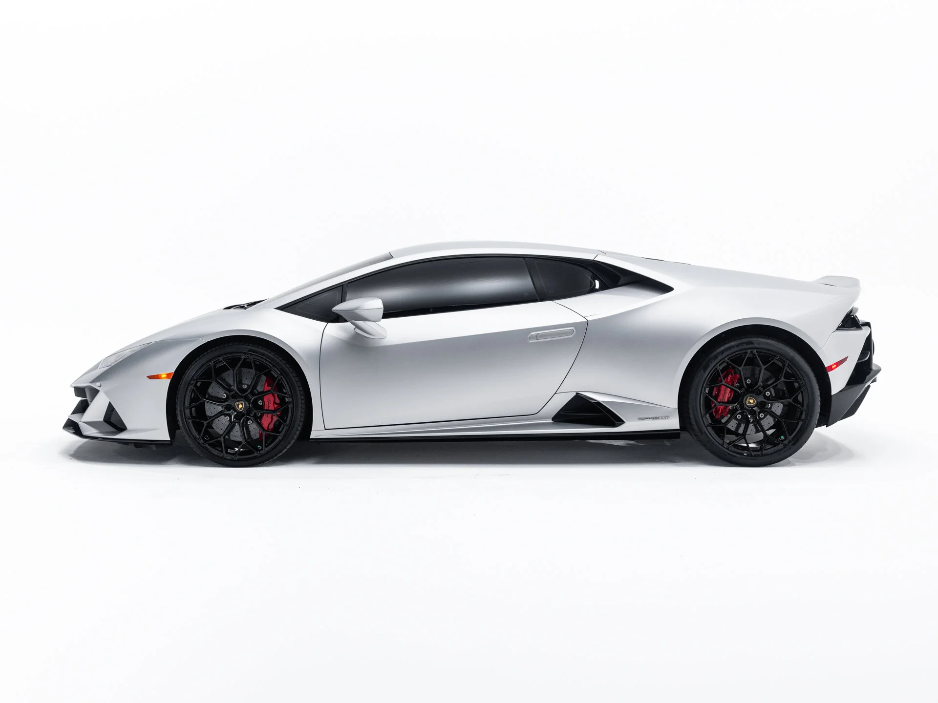 Used 2020 Grigio Adamas Matt Lamborghini  image 3