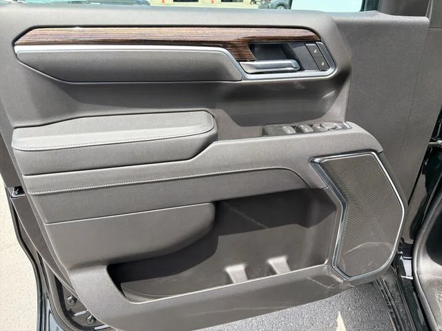 New 2026 Black GMC Elevation image 15