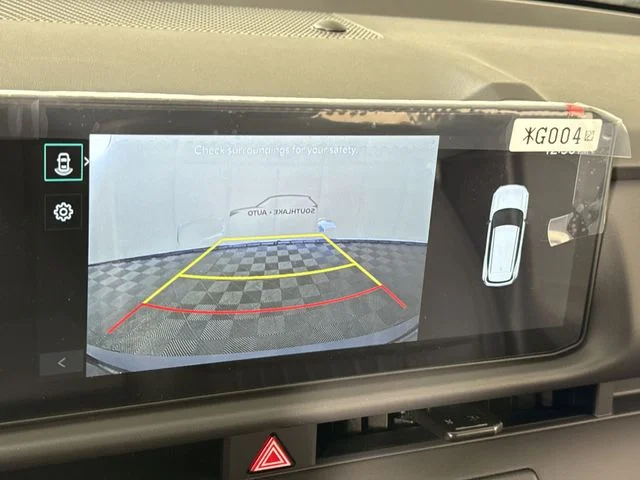 New 2027 Pale Gray Kia X-Line S image 17