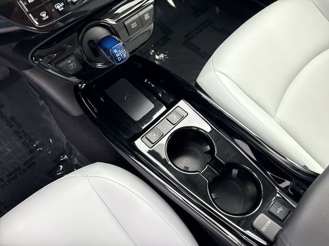 2022 Toyota Prius XLE - Photo 21