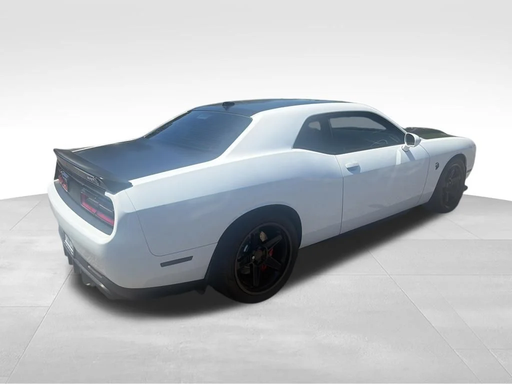 Used 2022 White Dodge SRT Hellcat image 5