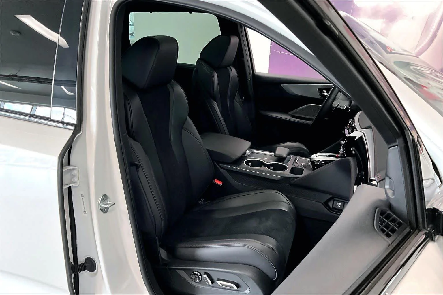Used 2023 Platinum White Pearl Acura SH-AWD with A-Spec Package image 12