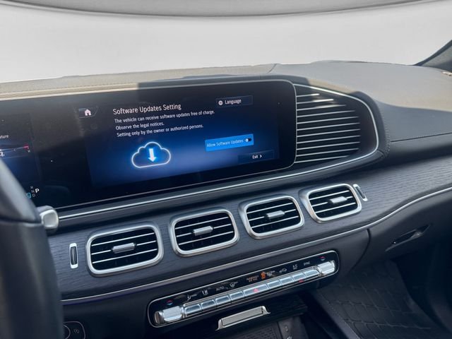 Certified Used 2025 Obsidian Black Metallic Mercedes-Benz GLS 450 image 20