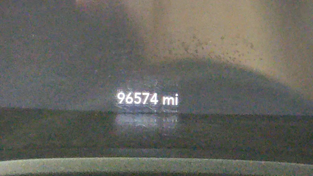 Used 2019 Gray Dodge SXT image 16