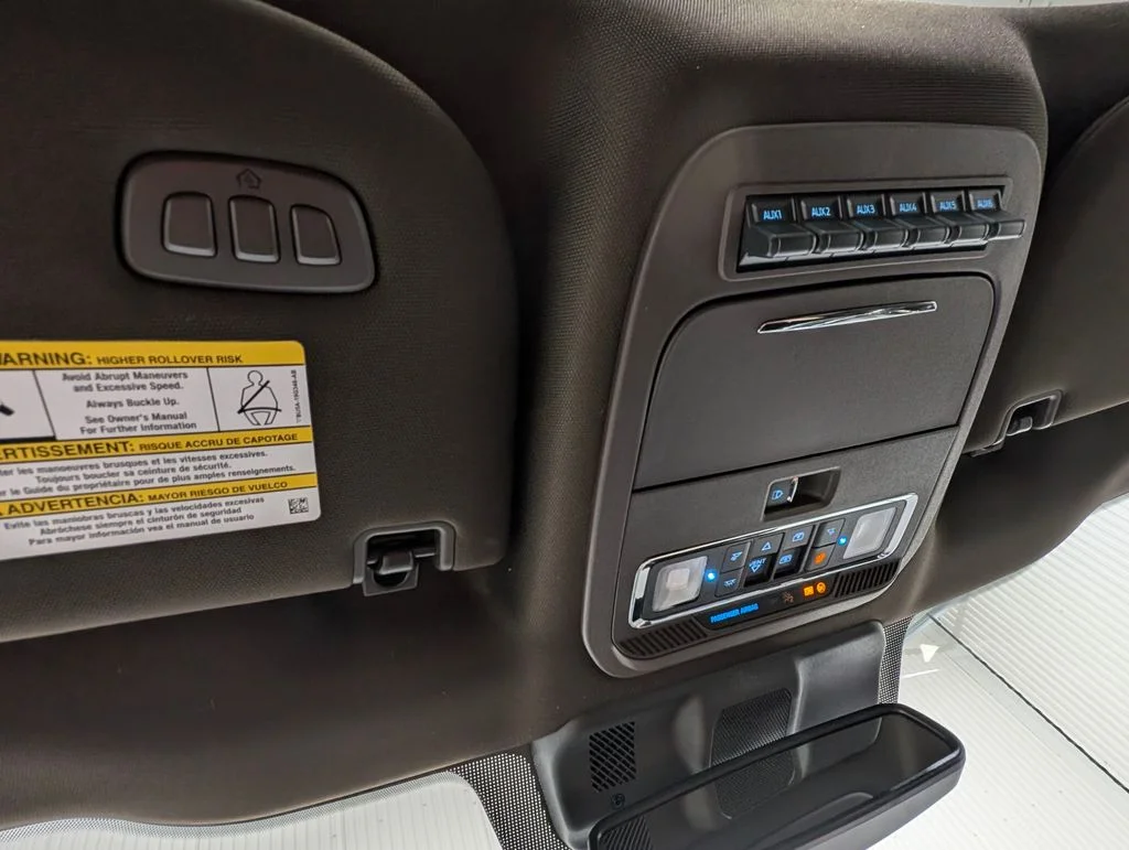 New 2026 Agate Black Metallic Ford F-350® King Ranch® image 11