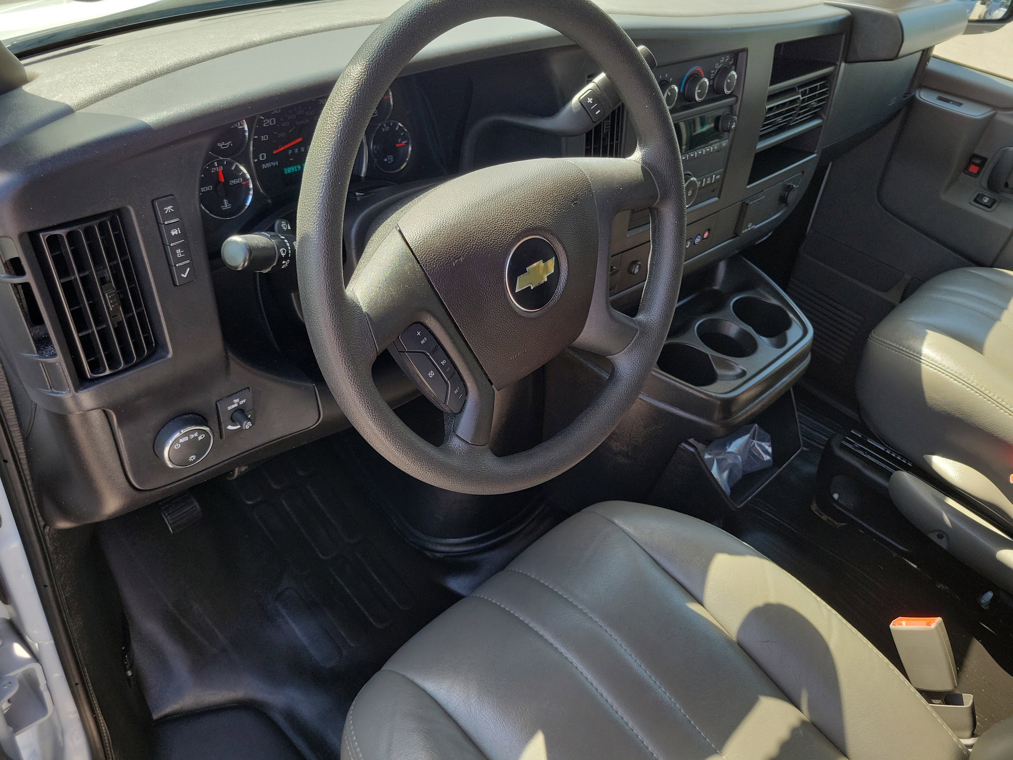 Used 2025 White Chevrolet Work Van image 14