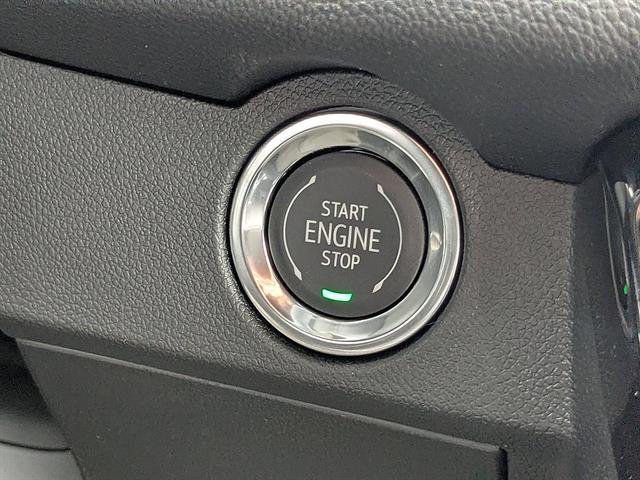 New 2026 Polar White Tricoat Chevrolet LT image 26