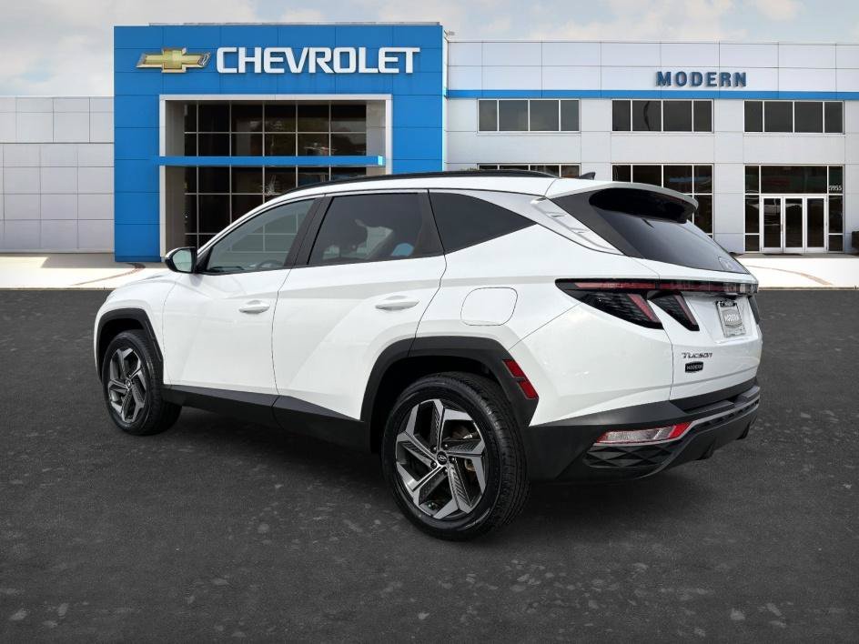 Used 2022 Quartz White Hyundai SEL image 3