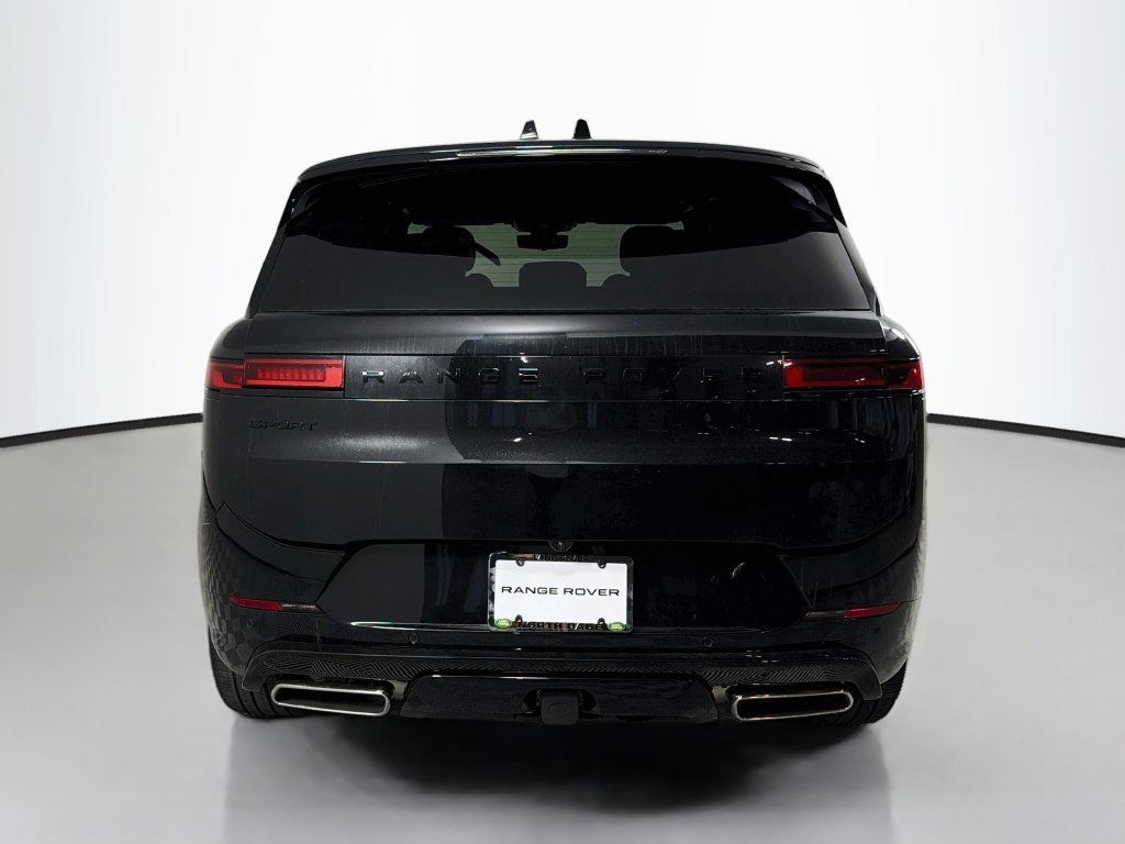 New 2027 Santorini Black Land Rover Dynamic SE P400 image 6